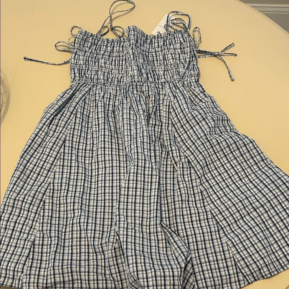 Abercrombie & Fitch Smocked Babydoll Tie Mini Dress - Picture 2 of 4